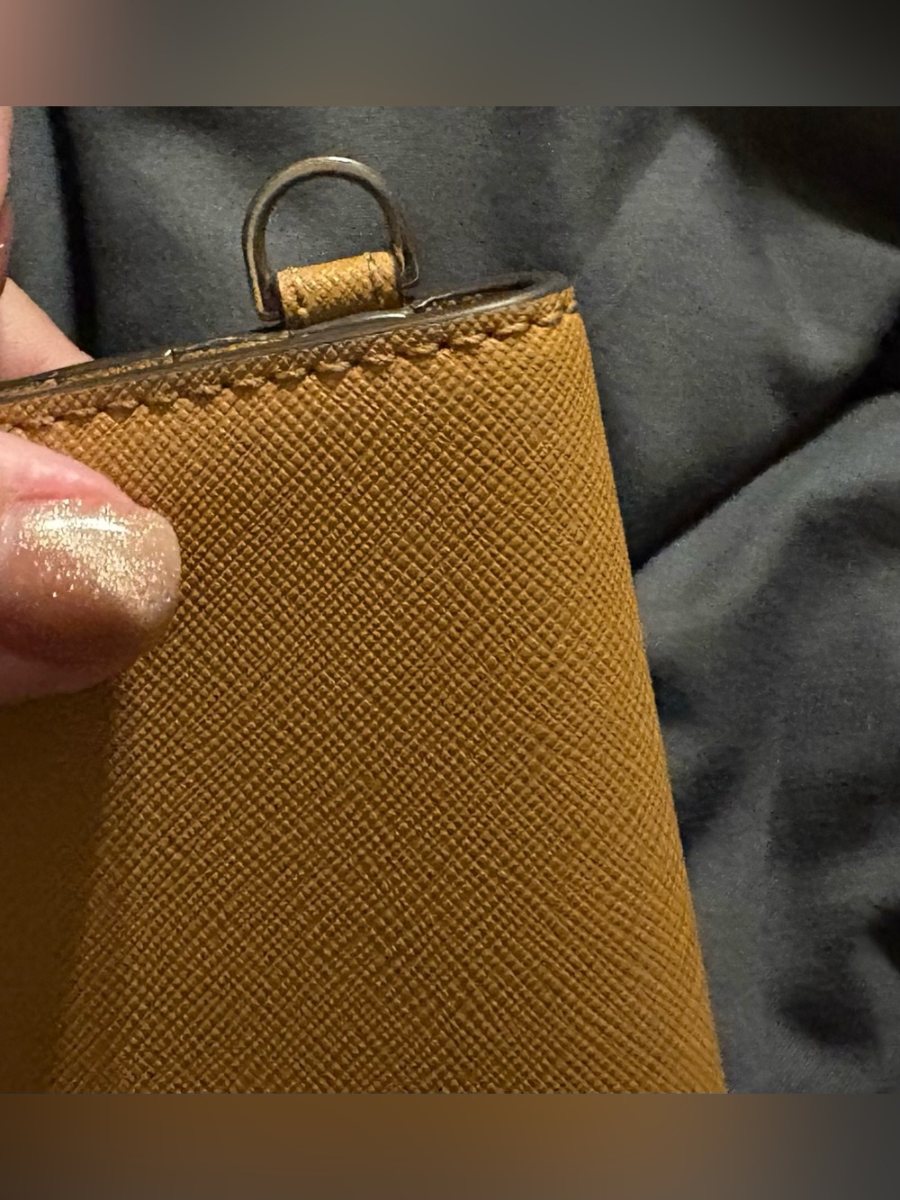 Tory Burch Logo Wallet in Tan - Picture 4 of 5